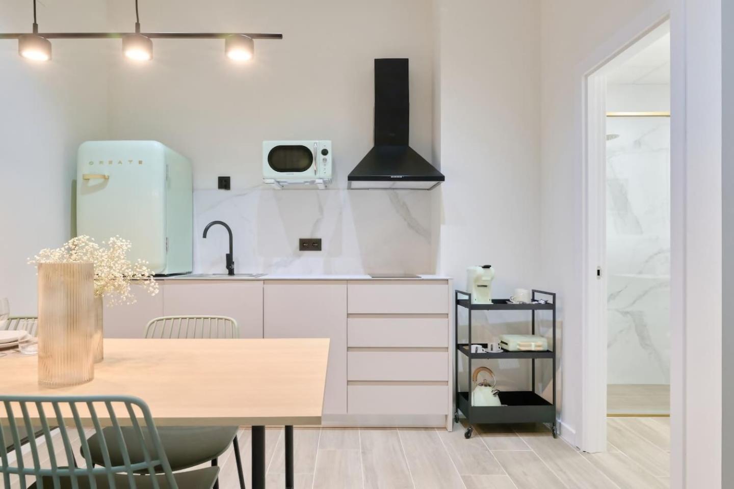 Romantic N4 Oceanografico Virkin Apartment *